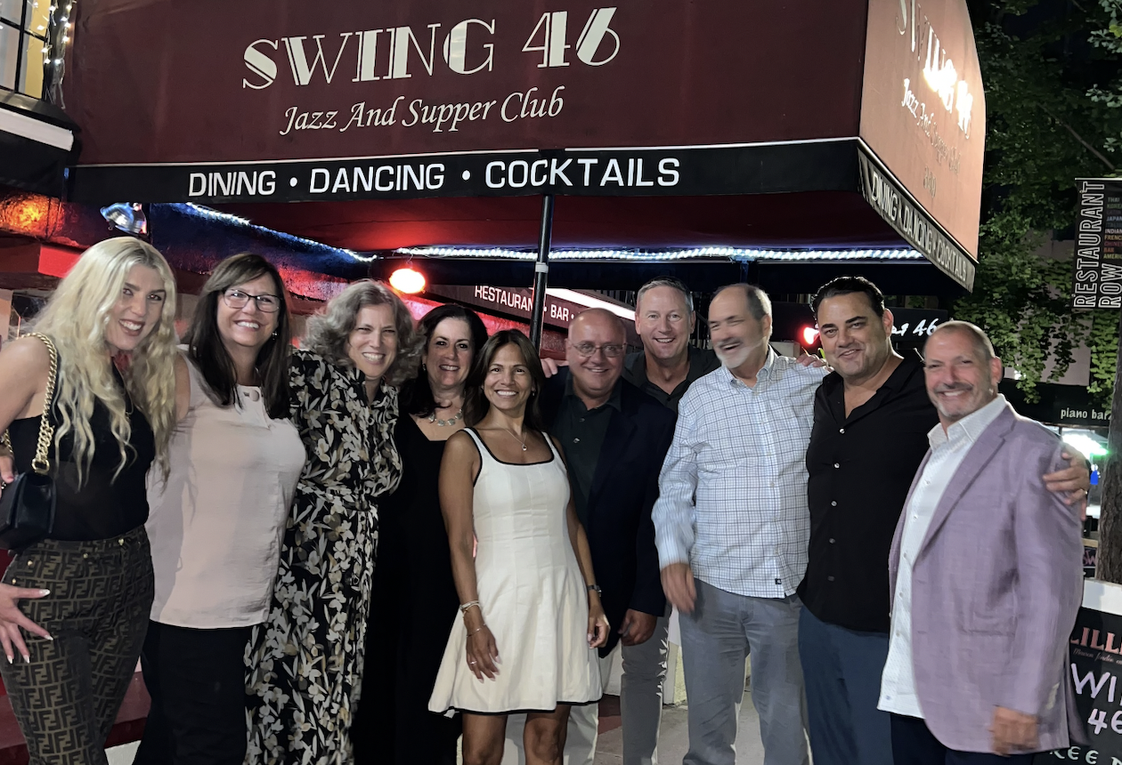 Roundtable CEO Group Celebrates 25th Anniversary - Board Converting News